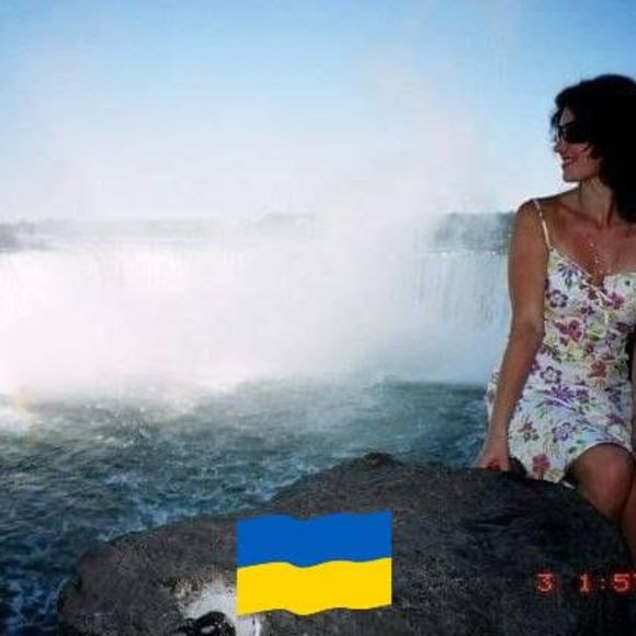 Meet your Posher, Eileen - Picture 1 of 1